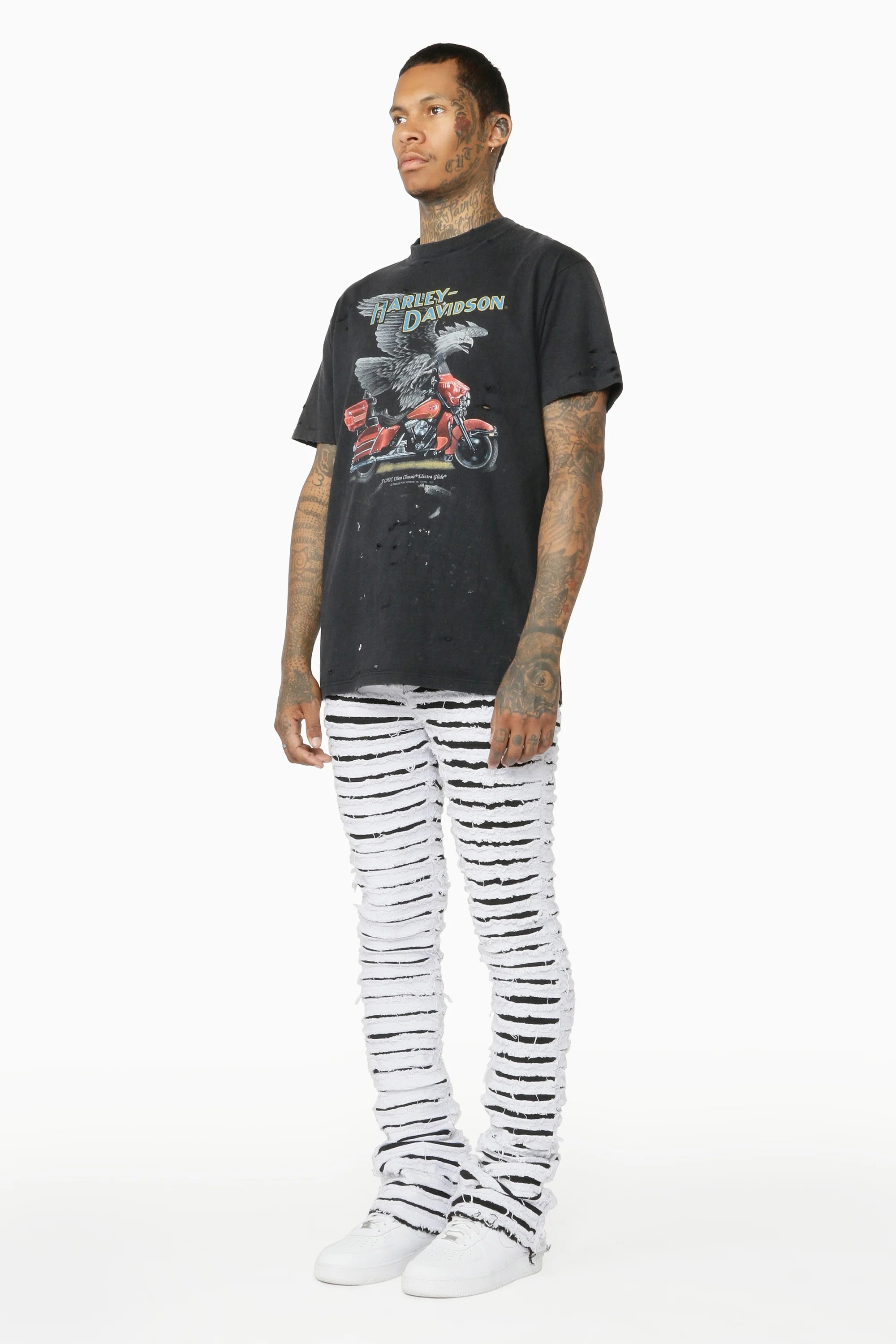 Kunno White Stacked Flare Jean - Image 4