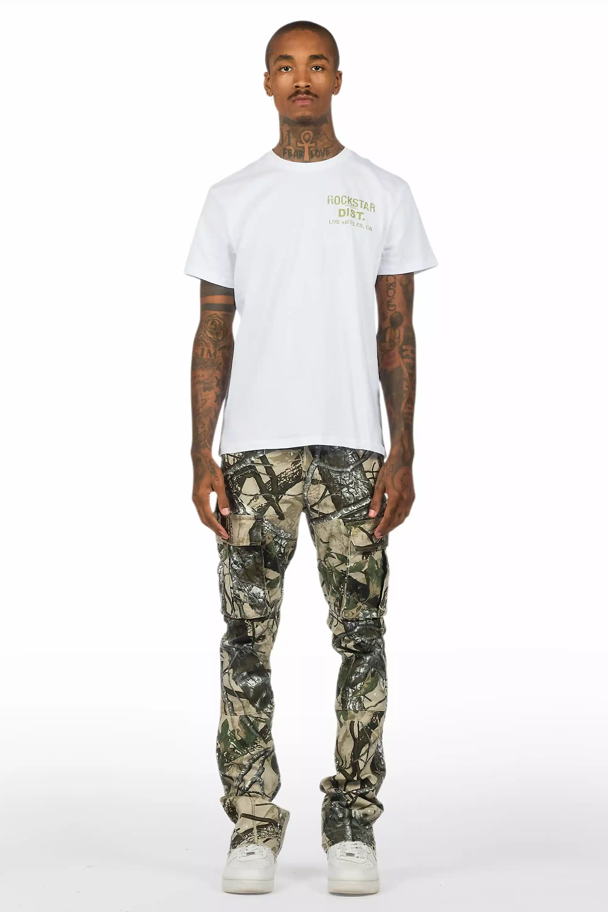 Lake White T-Shirt/Stacked Flare Jean Bundle - Image 2
