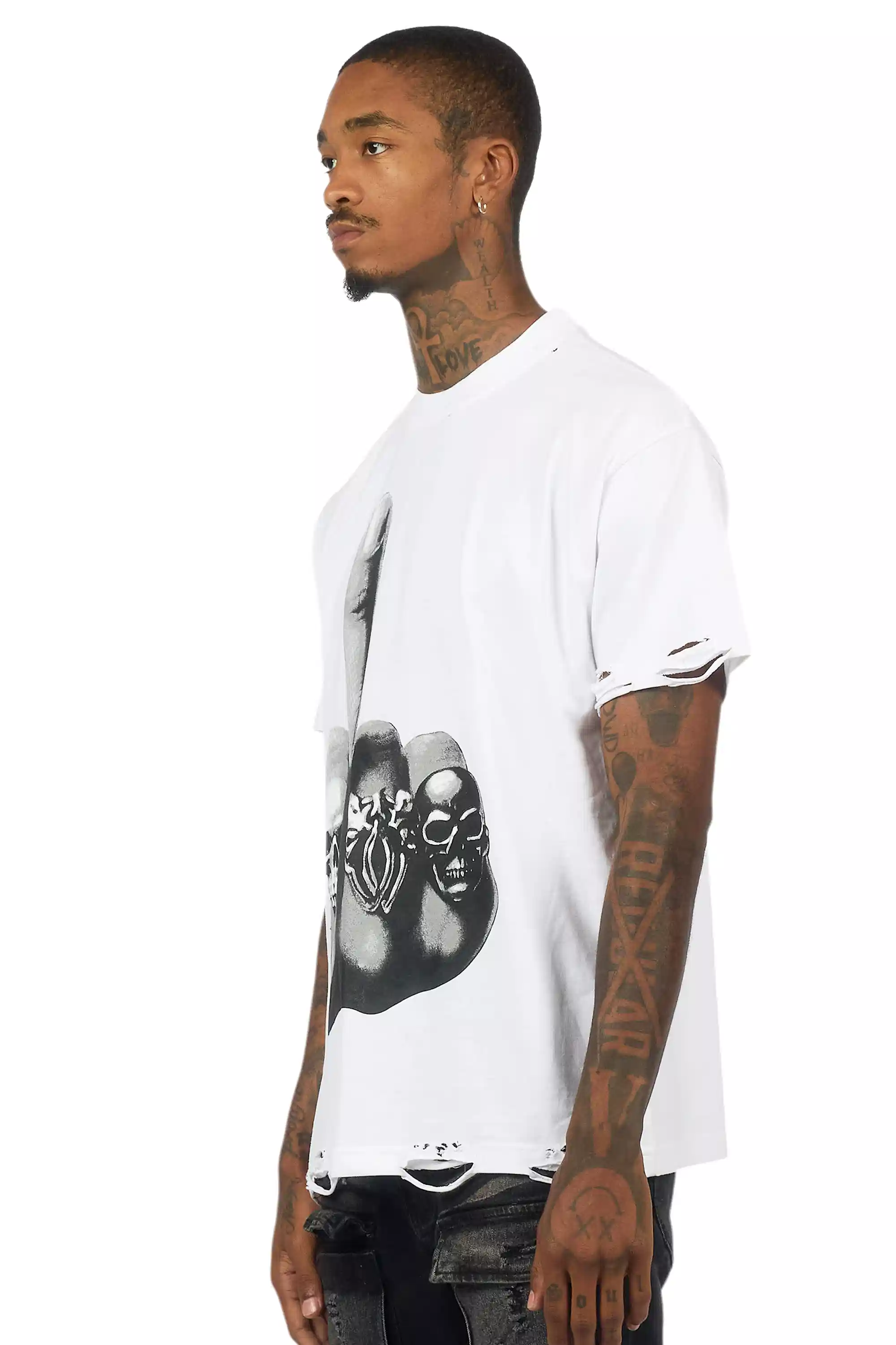 Ummar White Oversized Graphic T-Shirt - Image 4