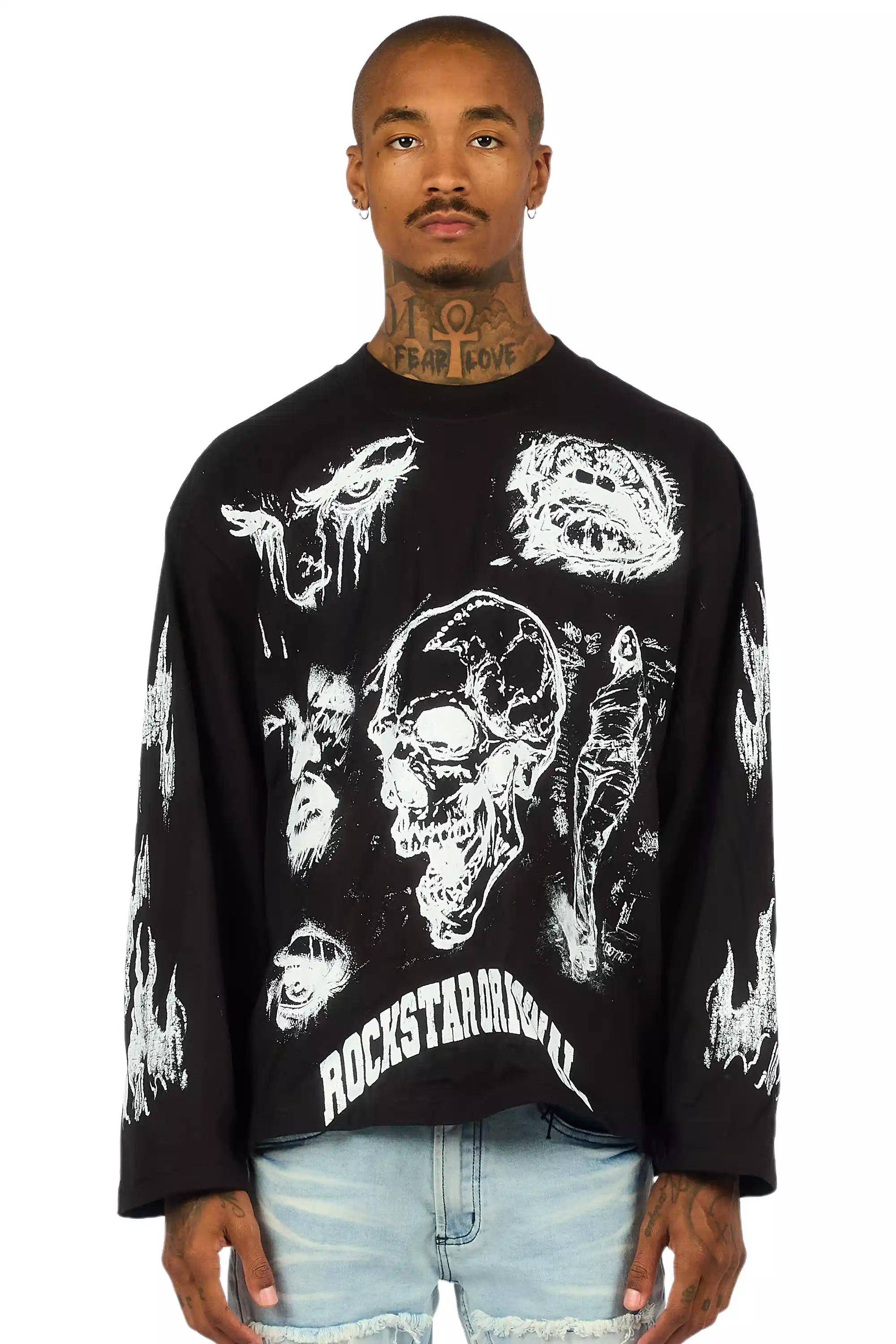 Malikye Black/White Oversized Long Sleeve Graphic T-Shirt - Image 2