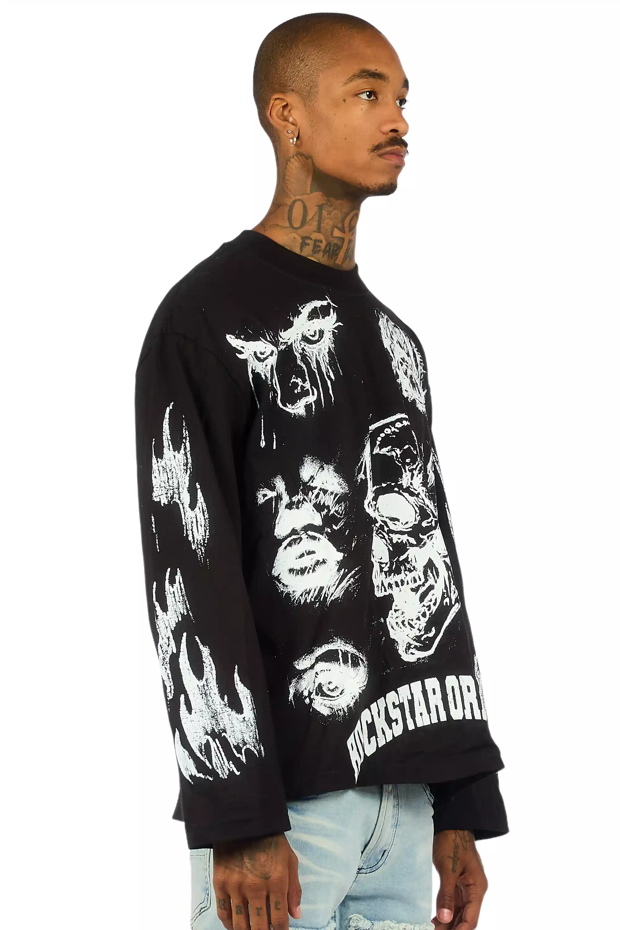 Malikye Black/White Oversized Long Sleeve Graphic T-Shirt - Image 3