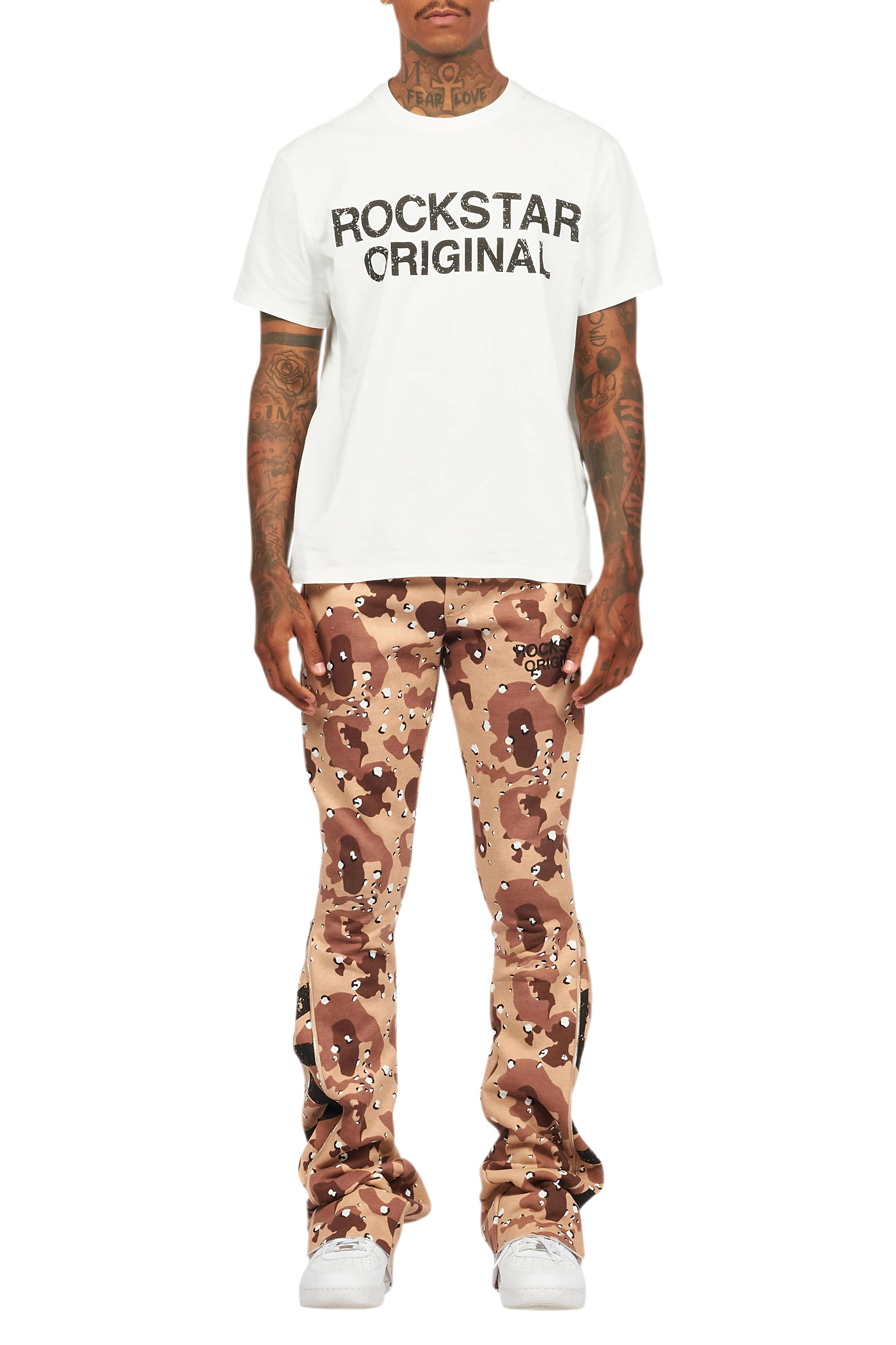 Deniska Desert Camo T-Shirt/Baggy Stacked Flare Track Set - Image 11