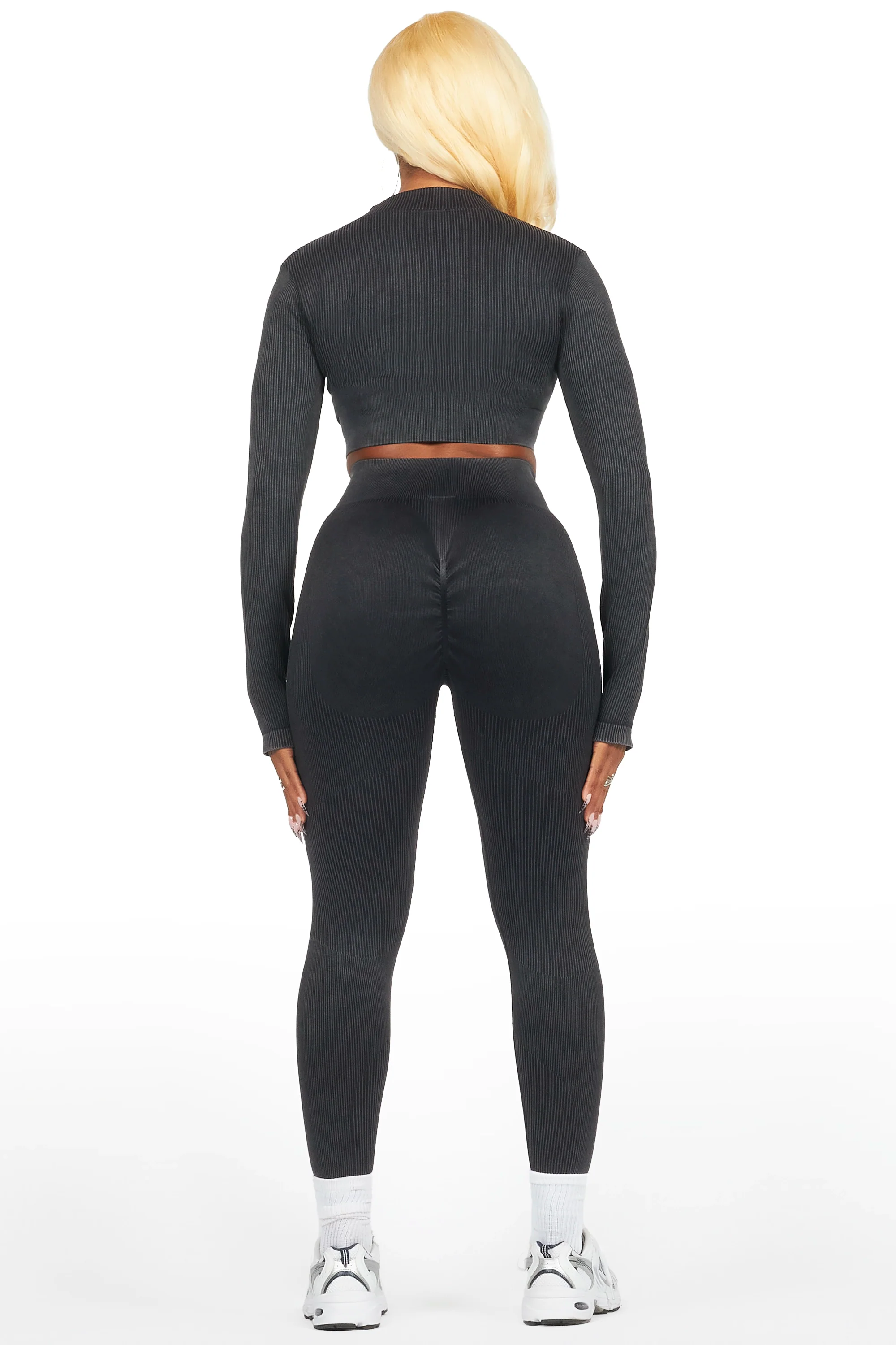 Keseana Black Active Set - Image 4