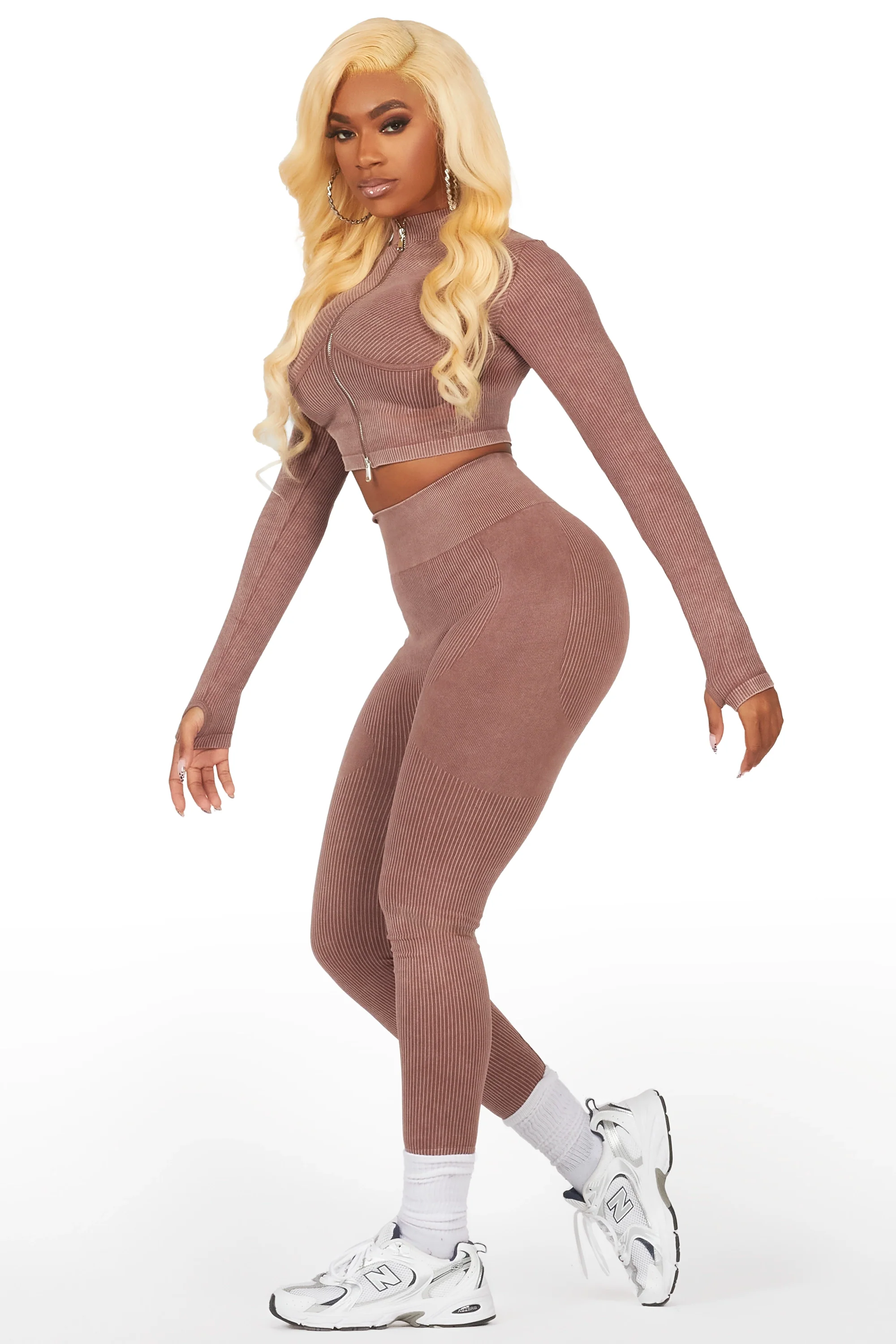 Chrystal Brown Active Set - Image 5