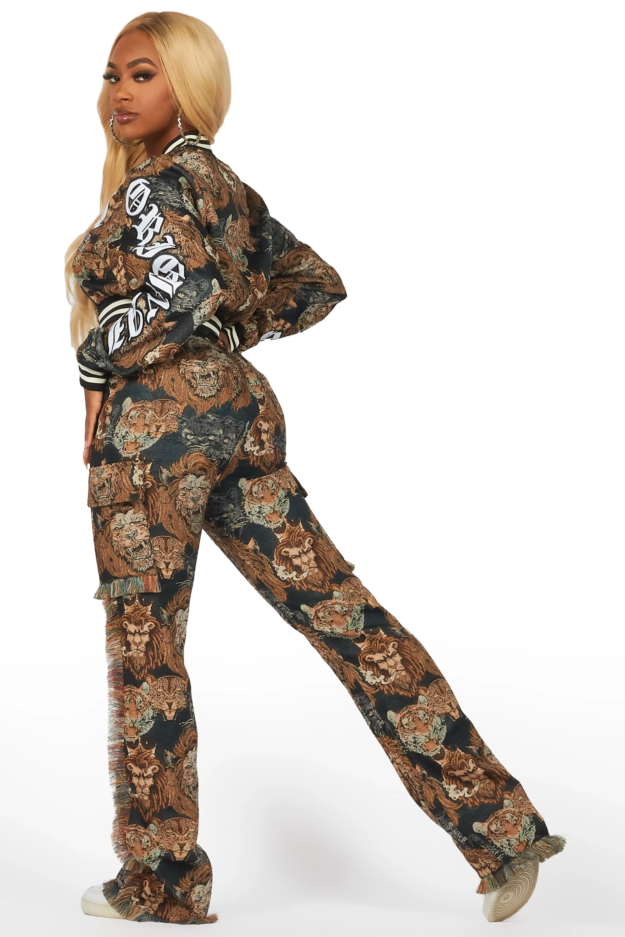 Devina Black Tapestry Set - Image 8