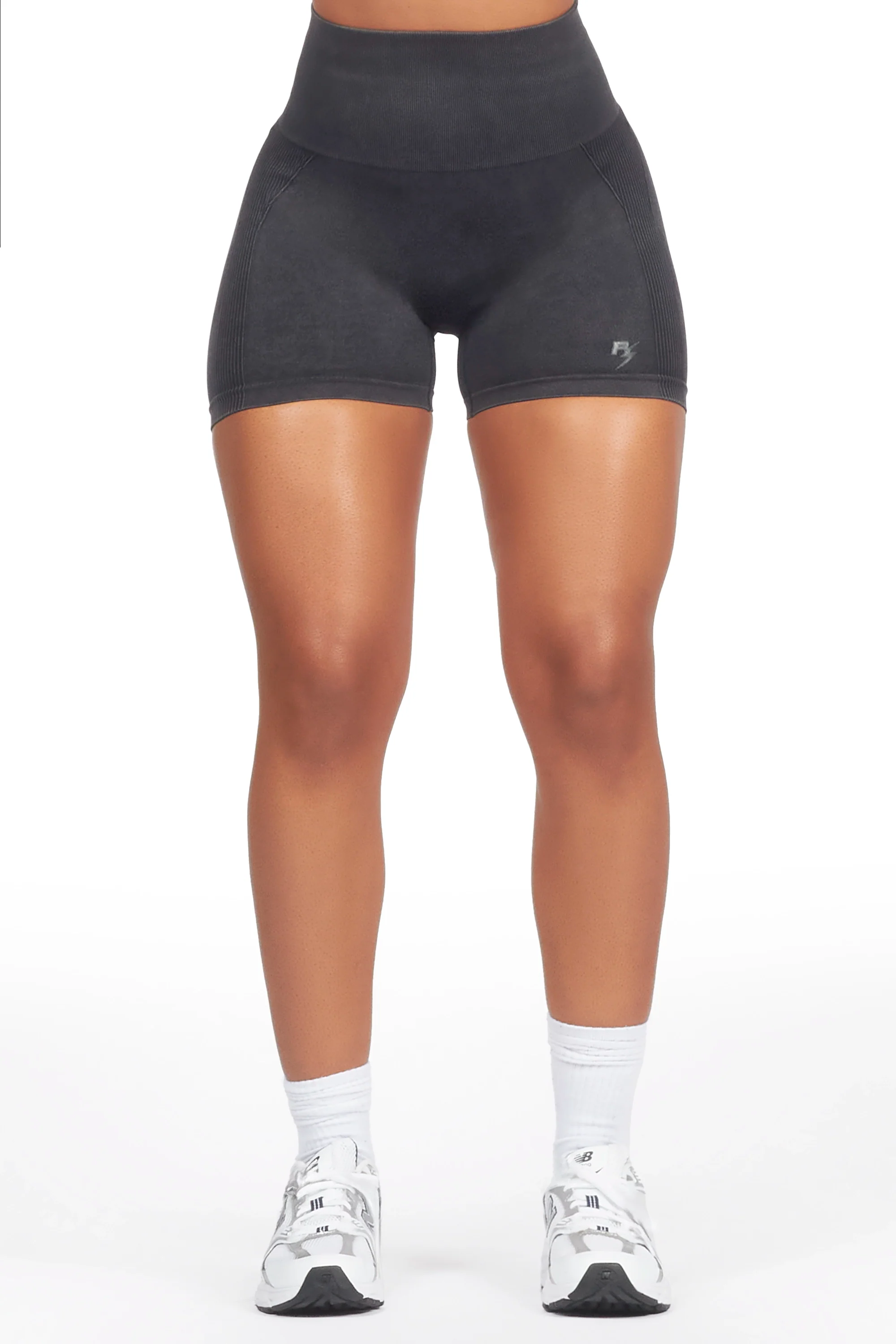 Najee Beige/Black Short Set - Image 4